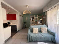 HYERES CENTRE-VILLE / STUDIO MEUBLÉ de 28.41 m2 + BALCON de 3 m2 — photo 2
