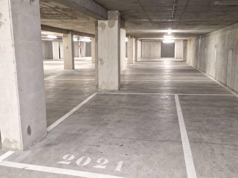 Location Parking 13 m&sup2; — photo 1