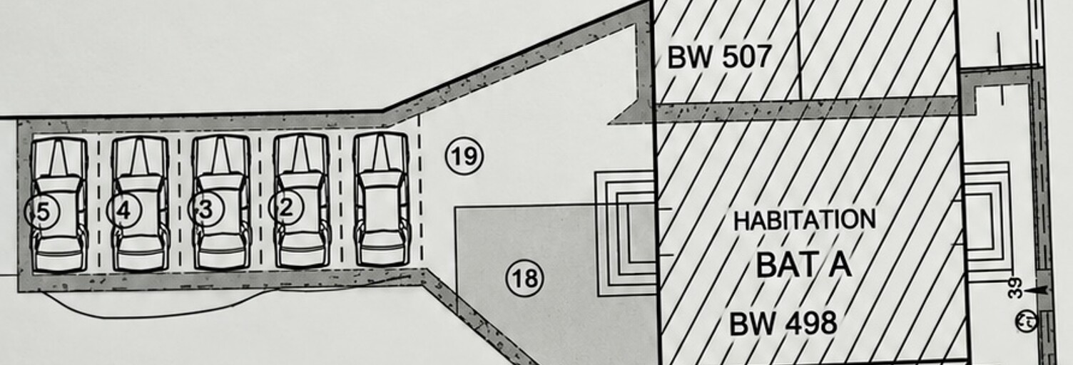 Garage  11 m² à vendre à Meaux (77100)