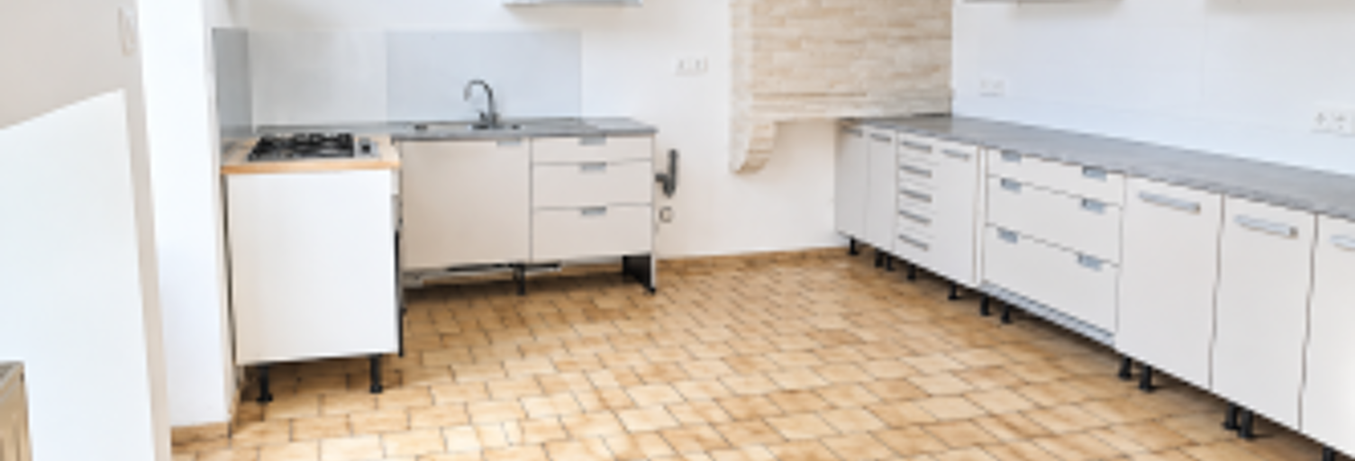 Maison 5 Pièces 206 m² à louer à Thillot (55210)
