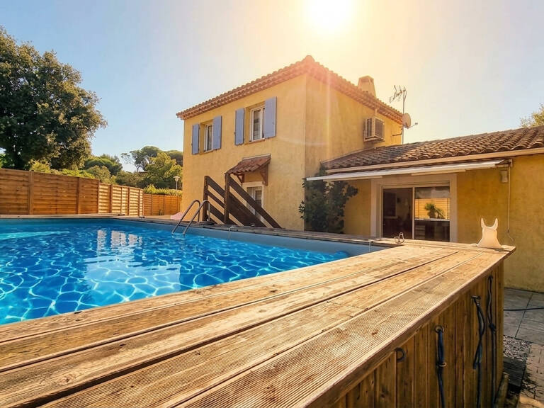 FREJUS -CHARMANTE VILLA AU CALME AVEC PISCINE — photo 1