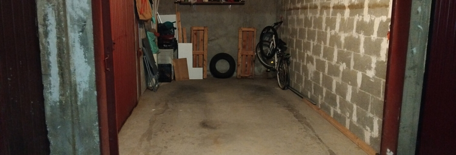 Garage  15 m² à vendre à Hyères (83400)