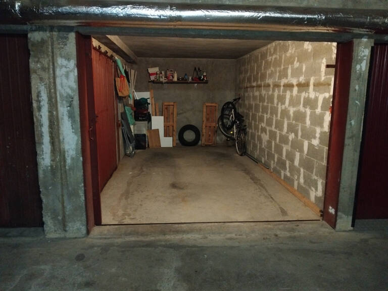 garage en sous sol securisé — photo 1
