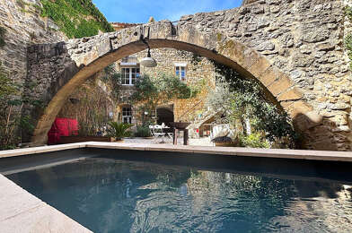 Maison 8 pièces 575000 €