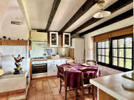 Maison individuelle en pierre avec extérieur — photo 3