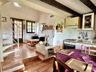 Maison individuelle en pierre avec extérieur — photo 4