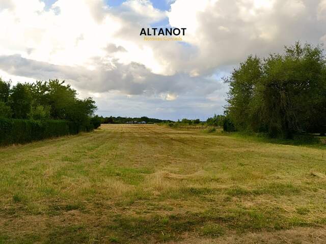 Terrain à bâtir à Rochecorbon — photo du bien