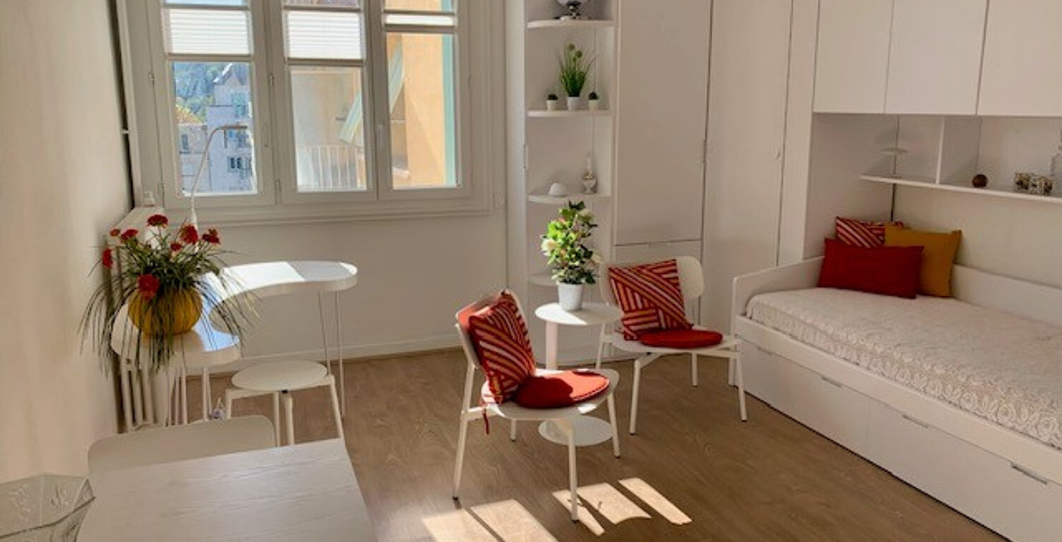 STUDIO MEUBLÉ - CENTRE VILLE - CAHORS — photo 1