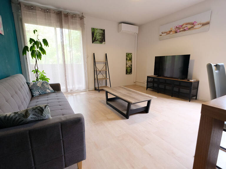 Appartement Toulouse -Borderouge  2 pièce(s) 50 m2 MEUBLE et CLIMATISE  ( EAU et CHAUFFAGE COMPRIS ) — photo 1