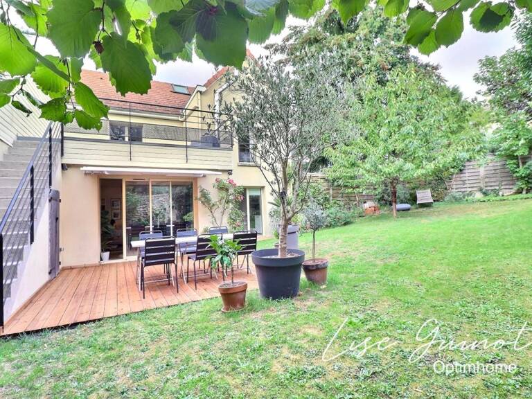MAISON FAMILIALE - JARDIN INTIME - TRÈS BON ÉTAT — photo 1