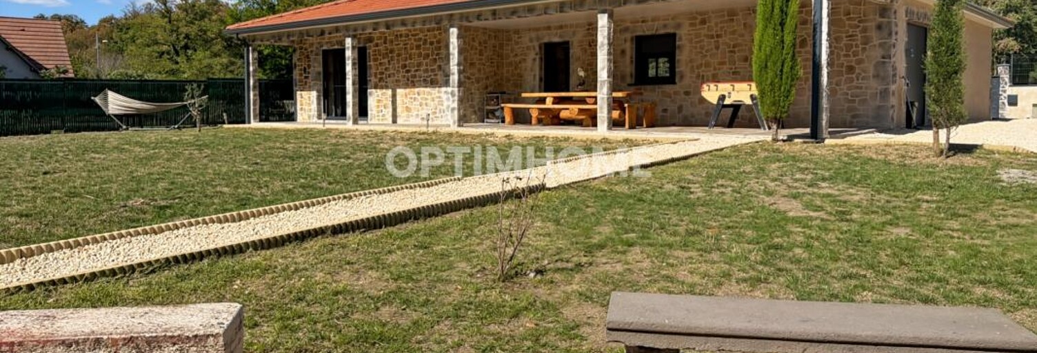 Maison 4 Pièces 104 m² à vendre à Villeneuve-les-Cerfs (63310)