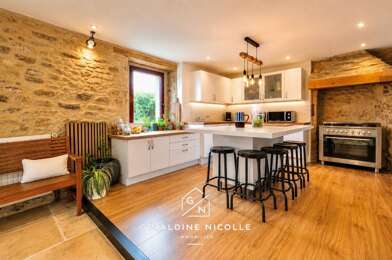 Maison 6 pièces 654000 €
