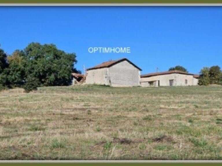 Maison à vendre 3 pièces Proche de MONTMOREAU SAINT CYBARD (16) — photo 1