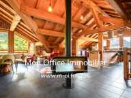 Référence : 6796-MBE. - Chalet Haut de Gamme de 350m² avec piscine et garage XXL — photo 3