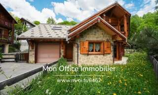 Maison 5 Pièces 183 m² à vendre à Saint-Chaffrey (05330)