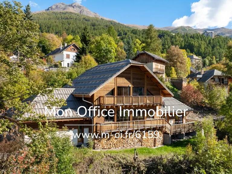 Référence : 7078-MBE - Chalet 330m² - 28 couchages - Salle Cinéma et Danse — photo 1