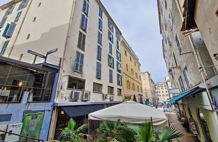 F1 RUE EMMANUELLE ARENE — photo 2