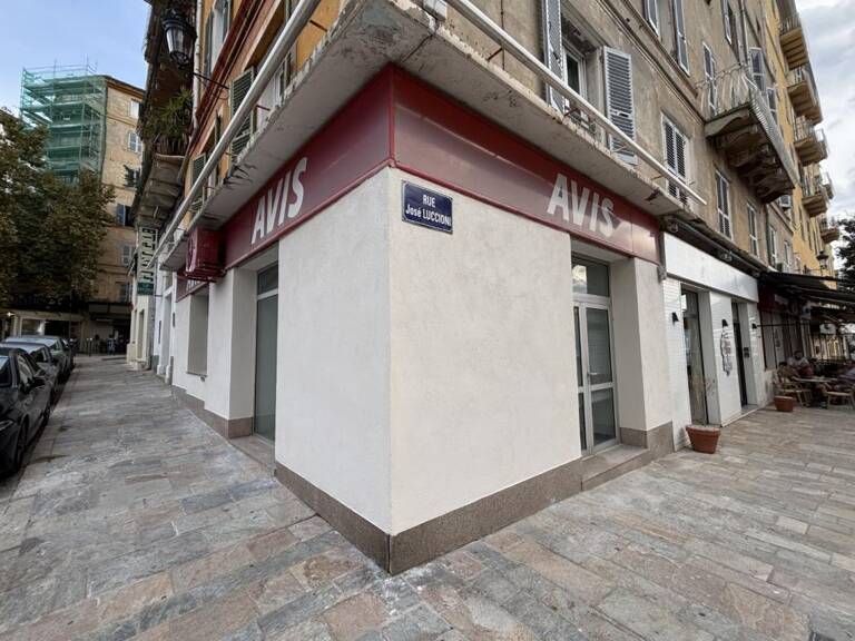 BASTIA CENTRE - LOCAL COMMERCIAL — photo 1
