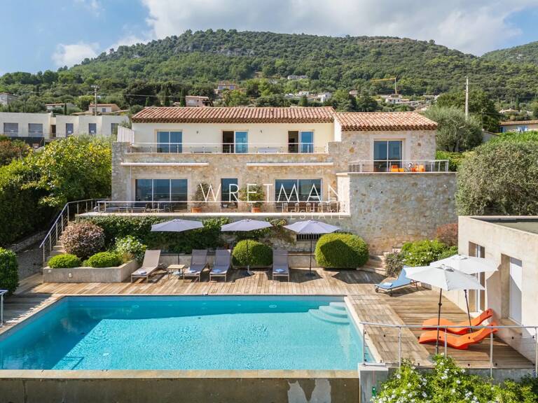 Villa contemporaine avec vue panoramique sur la mer - Tourrettes — photo 1