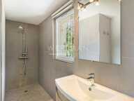 Villa contemporaine avec vue panoramique sur la mer - Tourrettes — photo 4