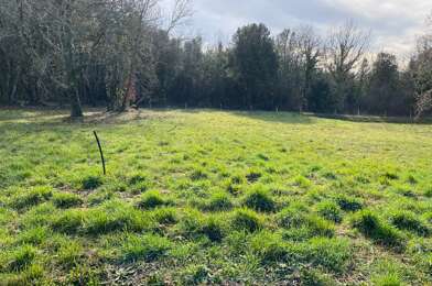 Terrain  33740 €