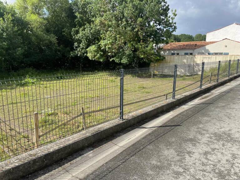 TERRAIN 663m² - 11km LA ROCHELLE — photo 1
