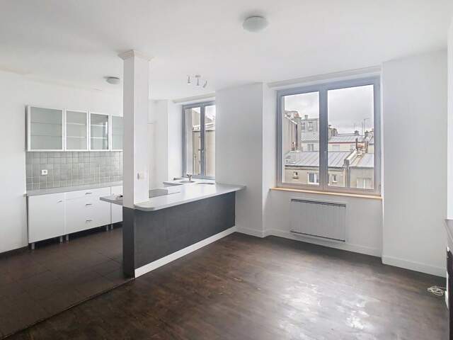 Appartement À Louer — photo du bien