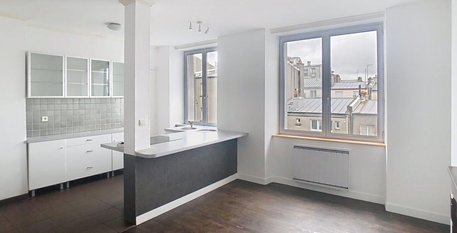 Appartement À Louer — photo 1