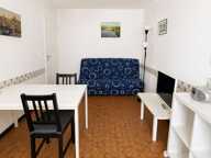 Studio à louer - Valbarelle - Stationnement — photo 2