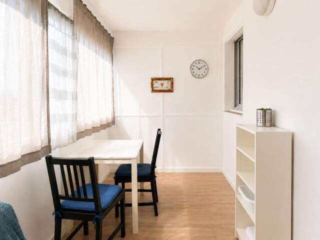 Studio à louer - Valbarelle - Stationnement — photo du bien