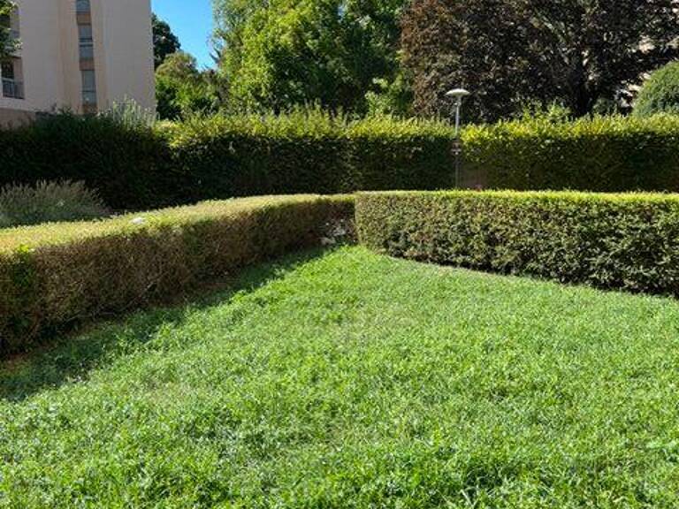 T2 avec terrasse et jardin privatif de 60 m² – Lyon 9e, secteur Valmy — photo 1