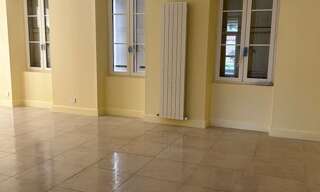 Maison 7 Pièces 230 m² à louer à Villeneuve-sur-Lot (47300)