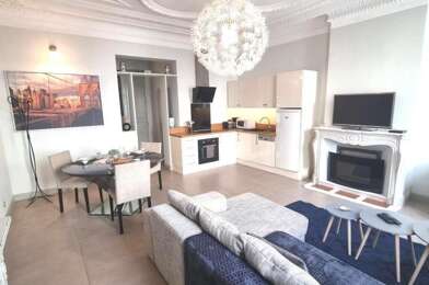 Appartement 2 pièces 698 €