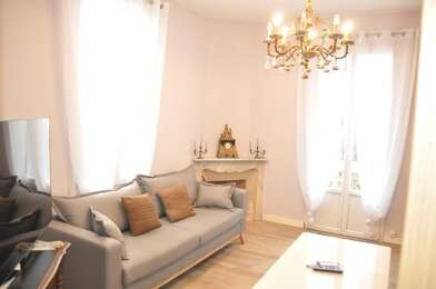 Maison 5 pièces 2000 €
