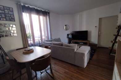 Appartement 3 pièces 710 €