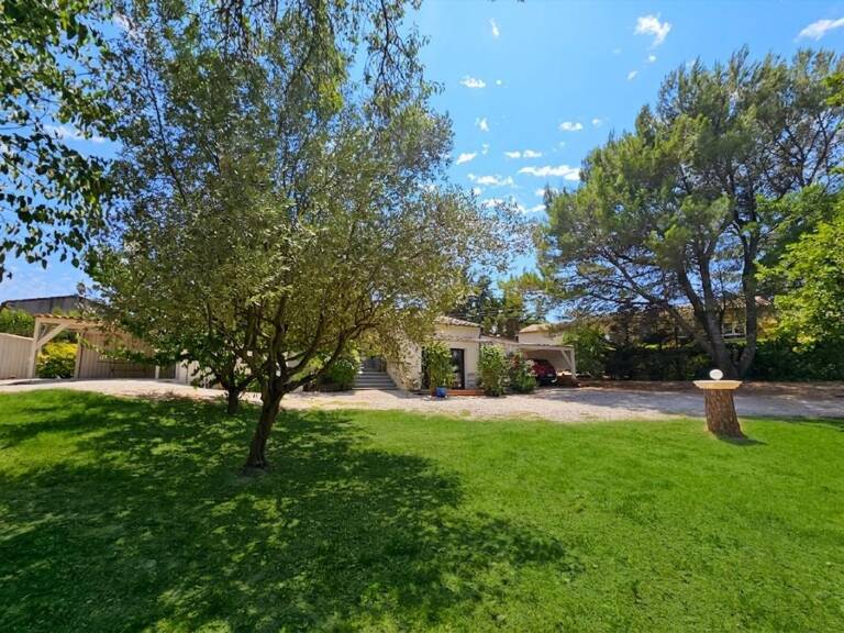 À Vendre à Uzès - Maison plain-pied - 126m² habitables sur 1300 m² — photo 1
