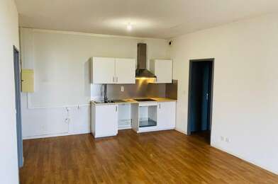 Appartement 3 pièces 722 €