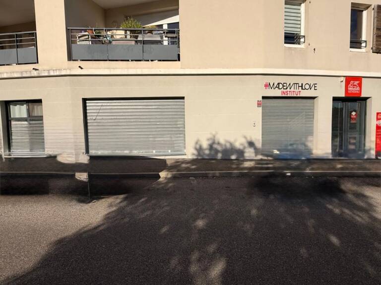 Bureau À Louer 65m² possibilité de co-working — photo 1