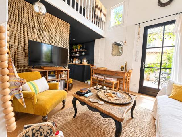 Ensemble de 2 appartements SAINT MARTIN DE RE Intra muros avec cour résidence avec piscine — photo du bien