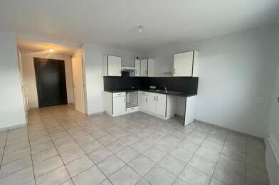 Appartement 3 pièces 850 €