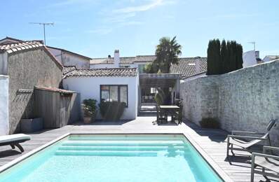 RARE! COEUR VILLAGE PROPRIETE AVEC PISCINE — photo du bien