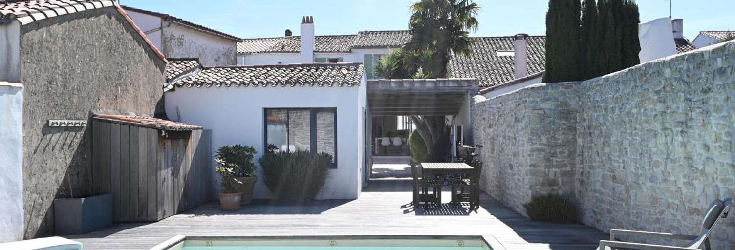 Maison 6 Pièces 198 m² à vendre à La Flotte (17630)