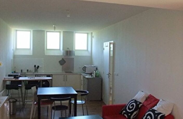 T2 non meublé à Blois dans résidence sécurisée — photo 3