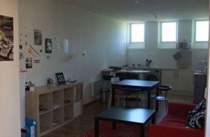 T2 non meublé à Blois dans résidence sécurisée — photo 4