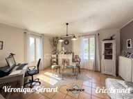 Maison de village en pierre de 126 M² plus un studio  de 37 M² pour une surface habitable totale d'environ 162 M² — photo 3