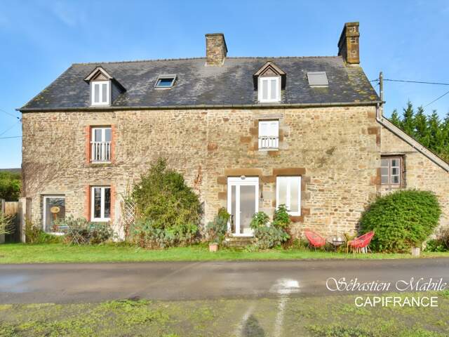 Maison en pierre à vendre 7 pièces à Pleine-Fougères (35) en Baie du Mont Saint Michel - terrain de 4200 M² — photo du bien