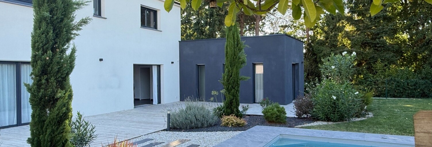 Maison 8 Pièces 238 m² à vendre à Combleux (45800)