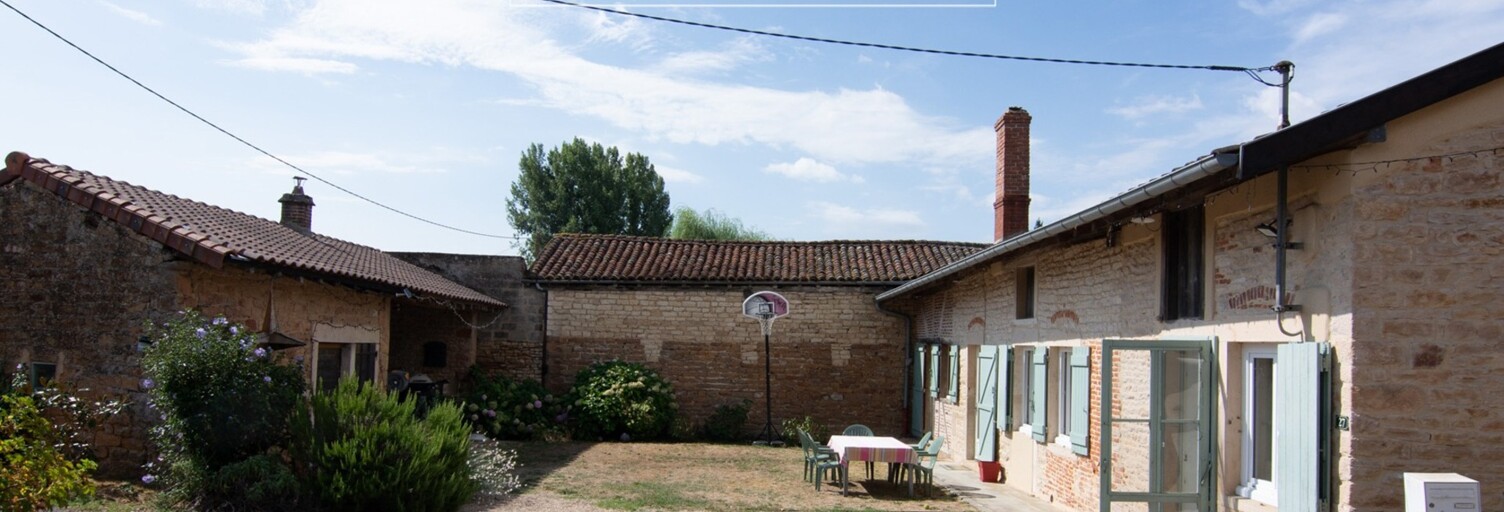 Maison 5 Pièces 134 m² à vendre à Saint-Bénigne (01190)