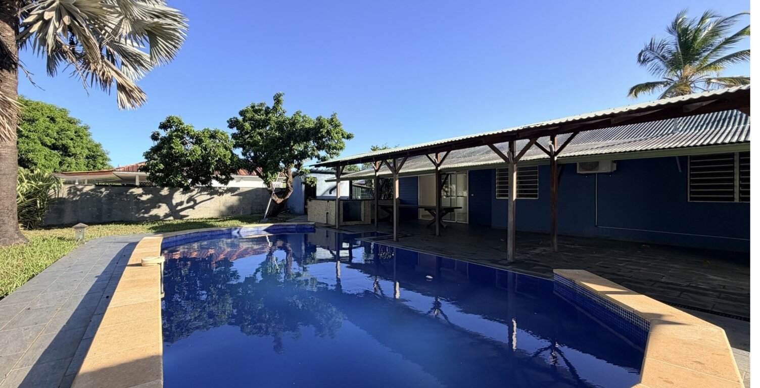 Maison à vendre Maison de 124 m² sur une terrain de 1007 m² sur KOUROU (973) — photo 1