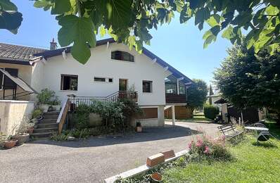 Compromis appartement - maison familiale de 143m² au sol, proche du lac — photo du bien